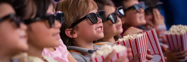 10 films fun pour famille : de quoi passer un bon moment ensemble !