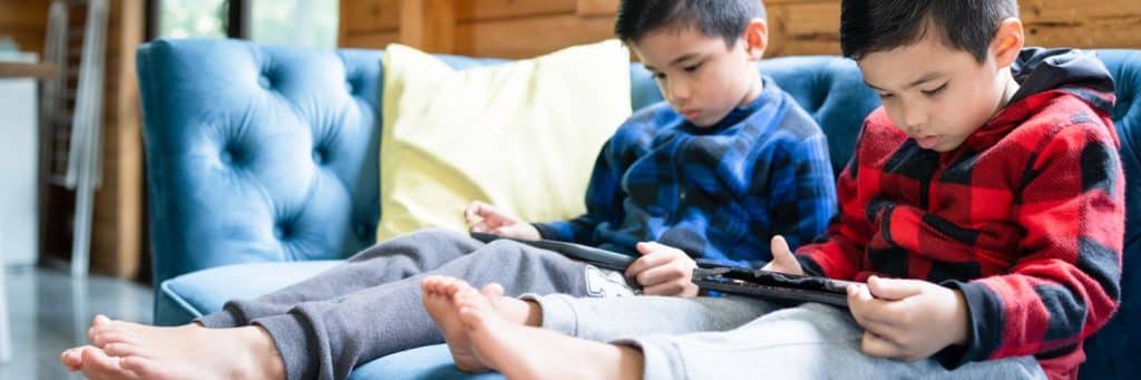 Gérer l'écran : équilibre technologique pour enfants